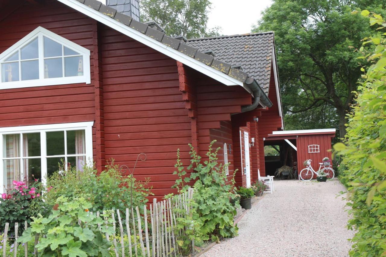 Holthus Appartement Kollmar Buitenkant foto